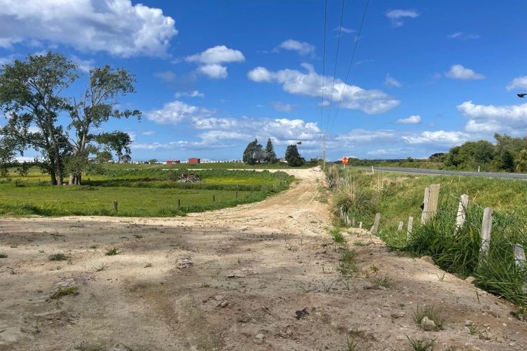 Photo of property in 2221b State Highway 2, Pukehina, 3186