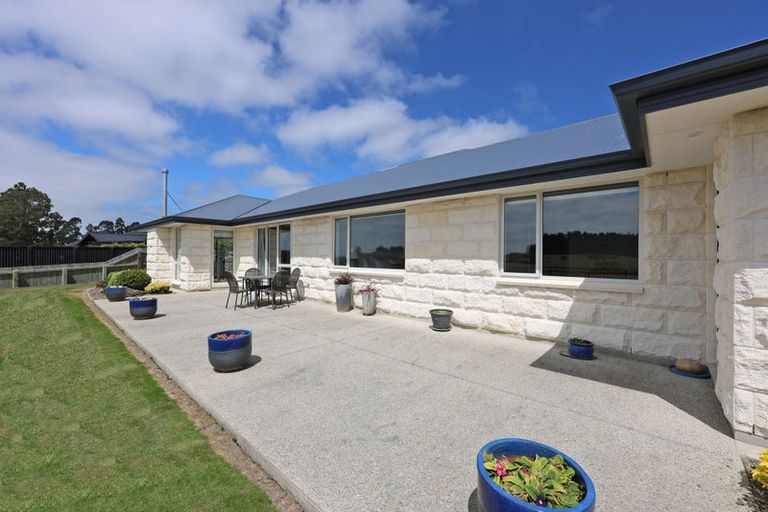 Photo of property in 27 Avoca Drive, Waiareka Junction, Oamaru, 9401
