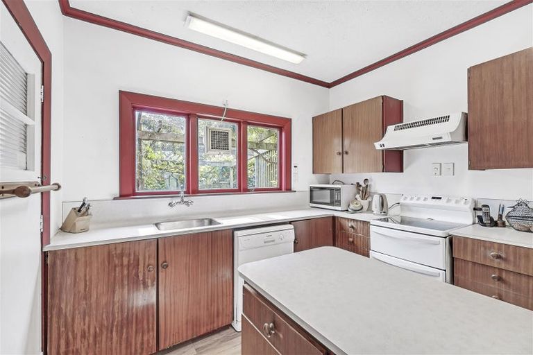 Photo of property in 143 Clyde Road, Burnside, Christchurch, 8053