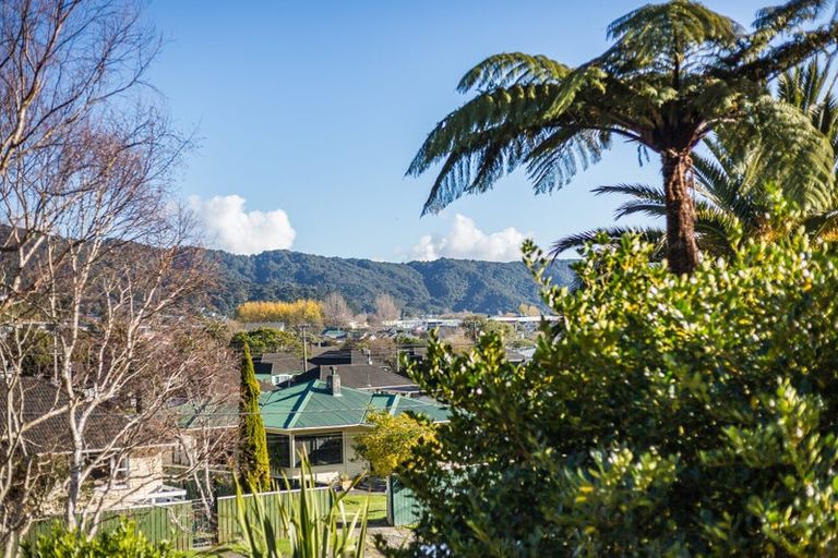 Photo of property in 29 Mckillop Street, Wainuiomata, Lower Hutt, 5014