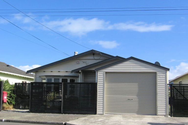 Photo of property in 5 Jessie Street, Petone, Lower Hutt, 5012