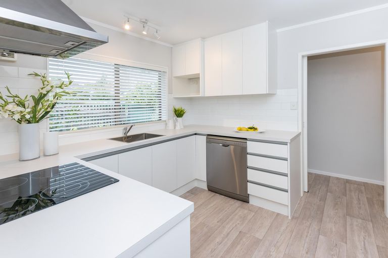 Photo of property in 3/42 Abercrombie Street, Howick, Auckland, 2014