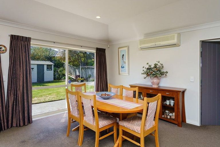 Photo of property in 4 Meadow Court, Paraparaumu, 5032