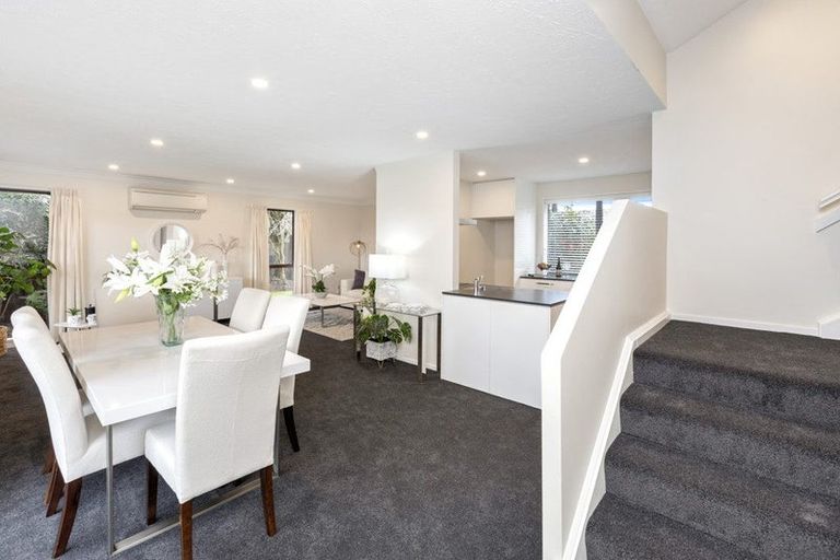Photo of property in 29 Te Maru Place, Redwood, Christchurch, 8051