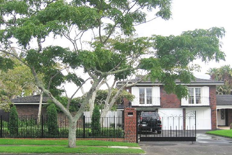 Photo of property in 123 Fisher Parade, Sunnyhills, Auckland, 2010