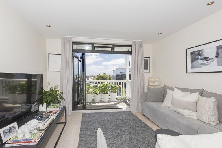 Photo of property in 4/10 Rose Road, Grey Lynn, Auckland, 1021