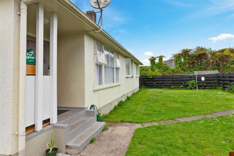 Photo of property in 42 Puriri Crescent, Hillcrest, Rotorua, 3015
