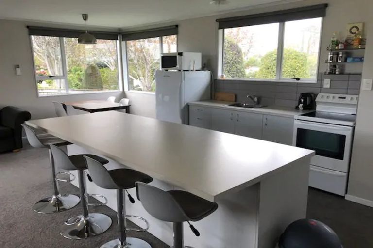 Photo of property in 6 Melland Place, Te Anau, 9600