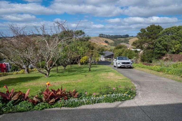Photo of property in 97 Cable Bay Block Road, Cable Bay, 0420
