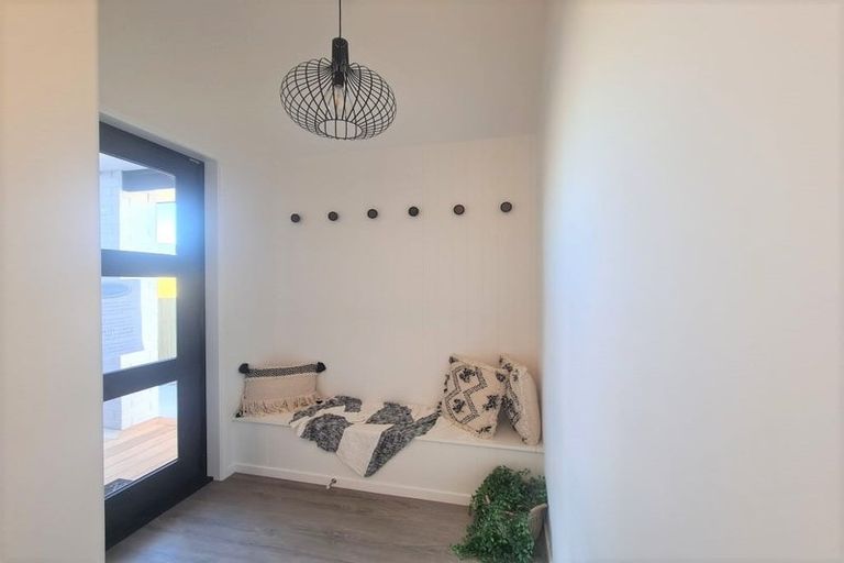 Photo of property in 17 Mida Close, Papamoa Beach, Papamoa, 3118