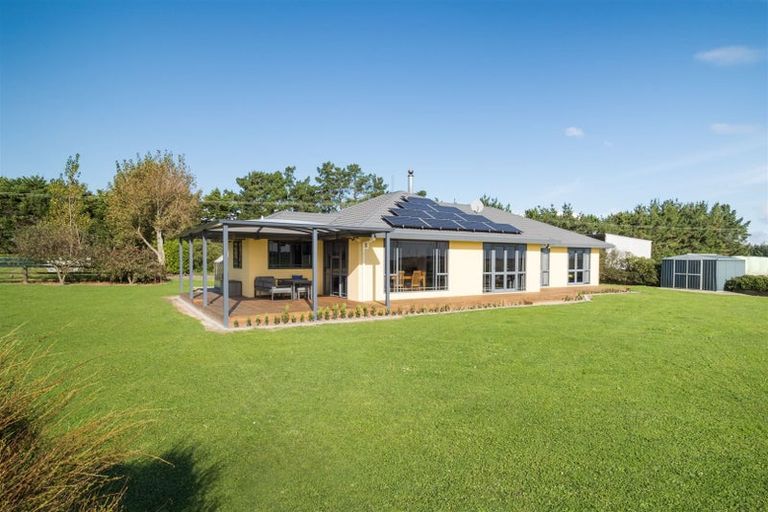 Photo of property in 1582 Rongotea Road, Kairanga, Palmerston North, 4475