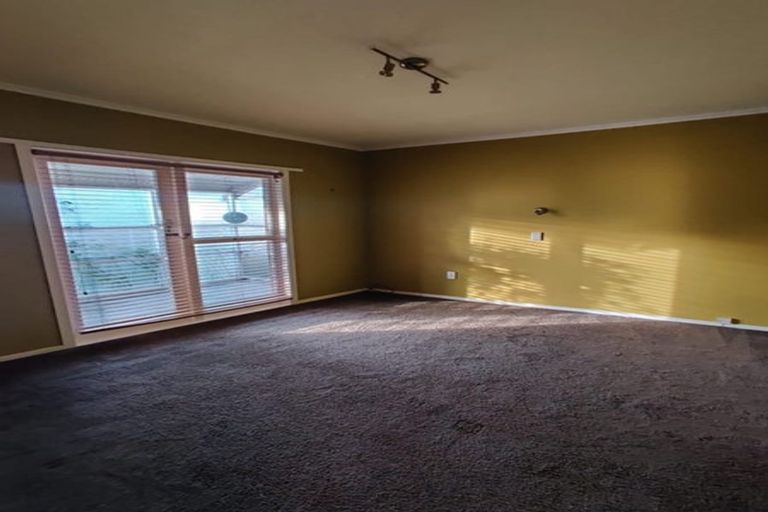 Photo of property in 4/44 Lake Road, Narrow Neck, Auckland, 0624