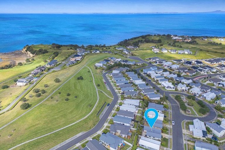 Photo of property in 30 Cape Cod Drive, Gulf Harbour, Whangaparaoa, 0930