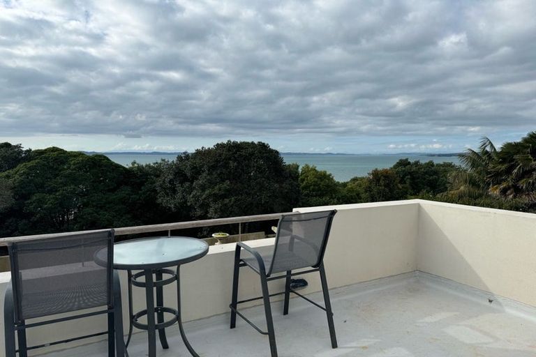 Photo of property in 37 Quedley Court, Eastern Beach, Auckland, 2012
