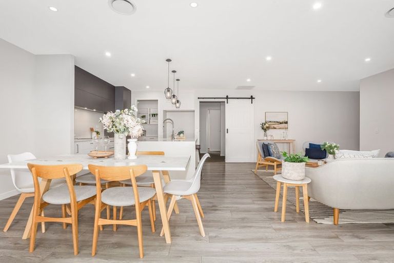 Photo of property in 49 Waitaria Terrace, Aotea, Porirua, 5024