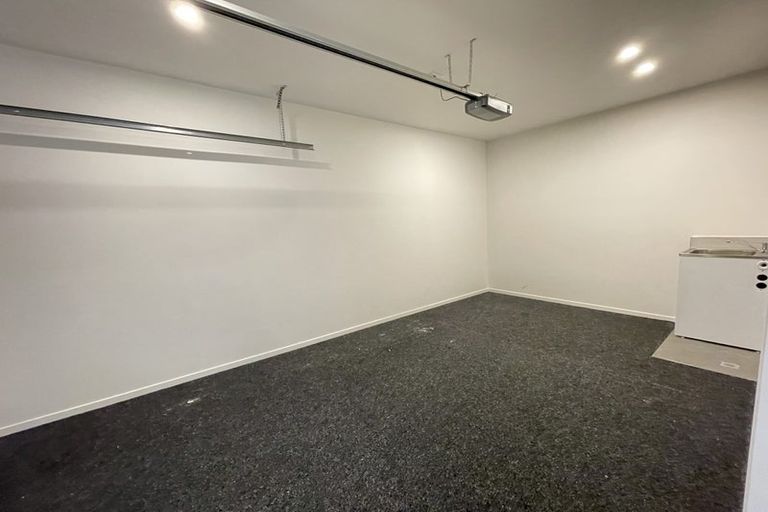 Photo of property in 13e Glendhu Road, Bayview, Auckland, 0629