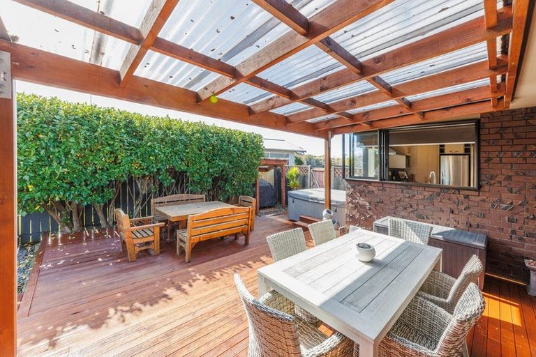 Photo of property in 2 Willowbank Crescent, Feilding, 4702