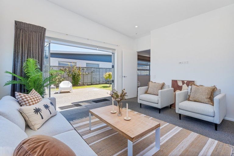 Photo of property in 12 Vanita Drive, Whitianga, 3510