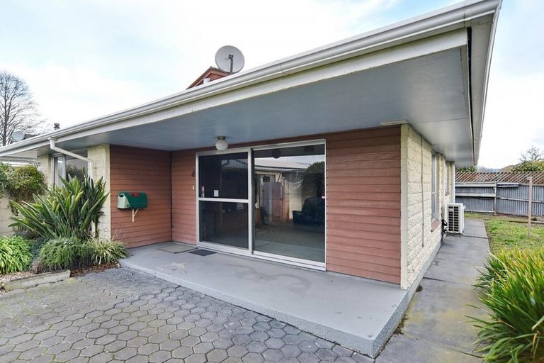 Photo of property in 2/91b Tilford Street, Woolston, Christchurch, 8062