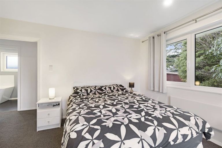 Photo of property in 23 Jenkins Avenue, Redwood, Christchurch, 8051