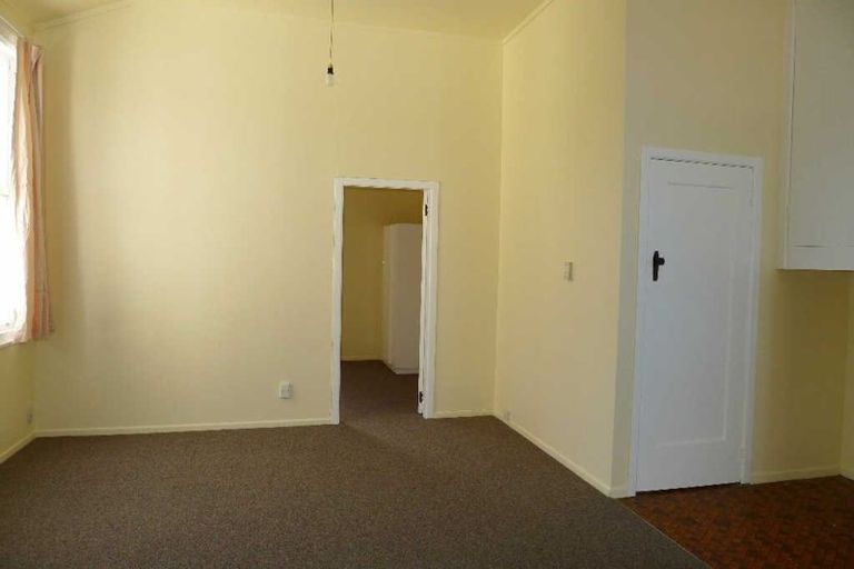 Photo of property in 19 Hiropi Street, Newtown, Wellington, 6021
