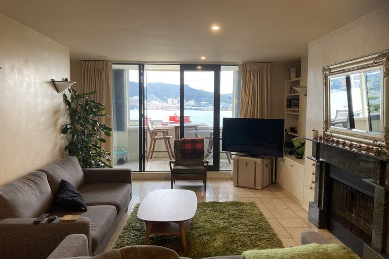 Photo of property in 3/154 Oriental Parade, Oriental Bay, Wellington, 6011