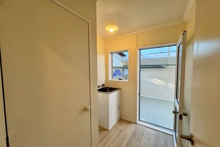 Photo of property in 5a Newton Place, Westbrook, Palmerston North, 4412