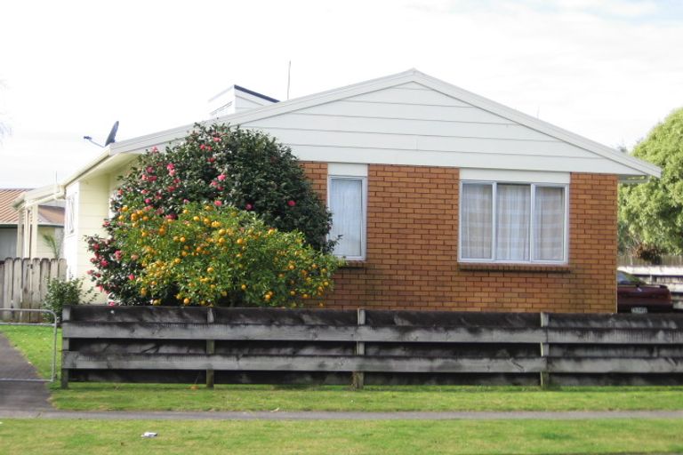 Photo of property in 22 Garland Drive, St Andrews, Hamilton, 3200