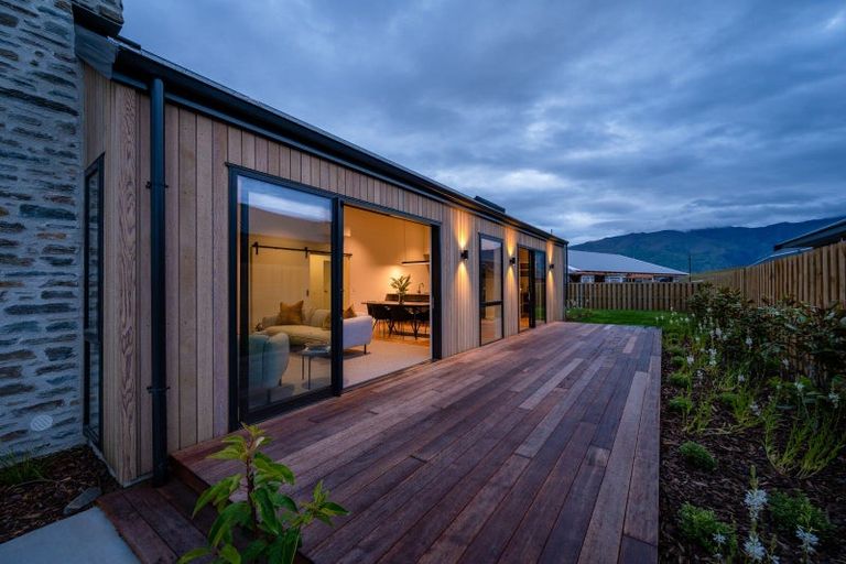 Photo of property in Northlake, 21 Riverslea Road, Wanaka, 9305