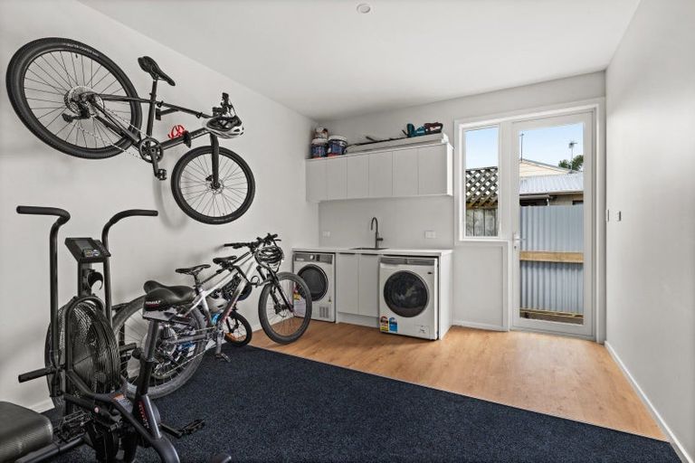 Photo of property in 105a King Street, Taradale, Napier, 4112