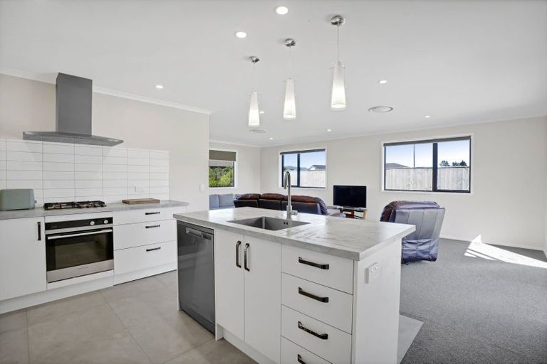 Photo of property in 24 Bianca Crescent, Stratford, 4332