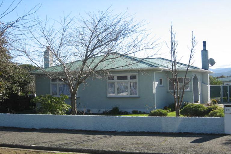 Photo of property in 24 Garrison Street, Carterton, 5713