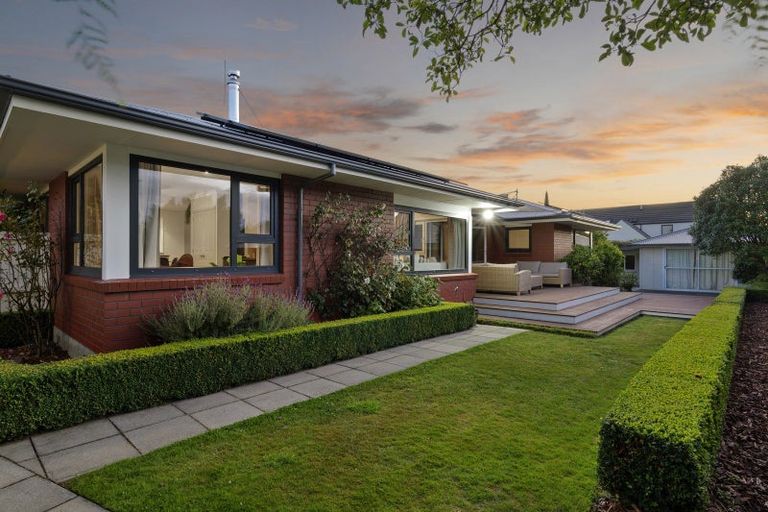 Photo of property in 18 Colwyn Street, Bryndwr, Christchurch, 8053