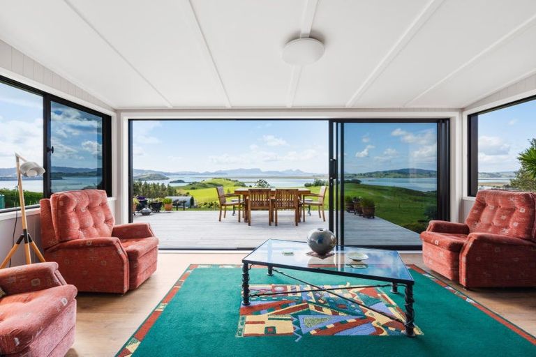 Photo of property in 62 Atkins Road, Portland, Whangarei, 0178