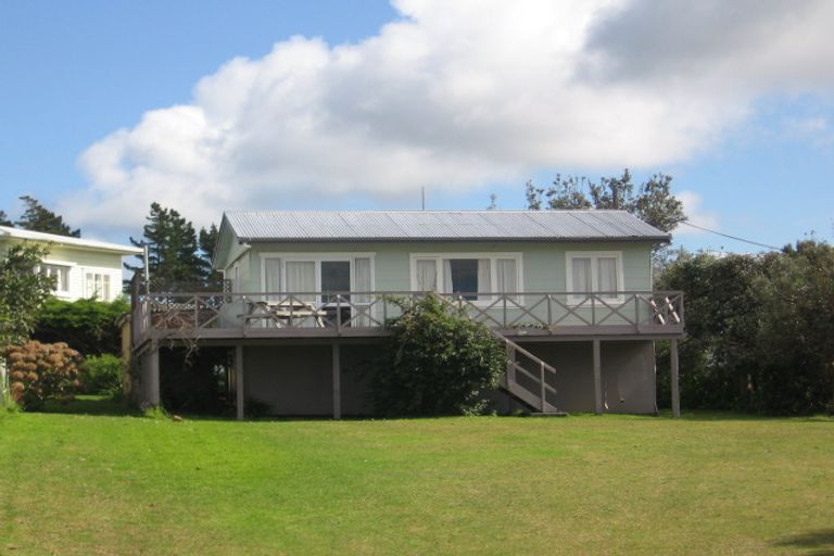 Photo of property in 10 Eveline Street, Mangawhai Heads, Mangawhai, 0505