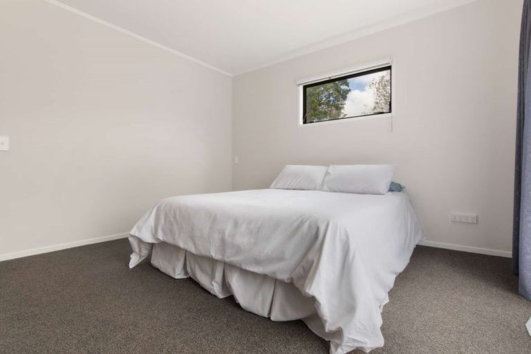 Photo of property in 102 Homedale Street, Pukehangi, Rotorua, 3015