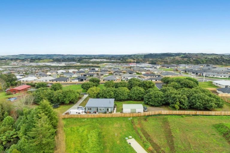 Photo of property in 21 Lily Way, Pyes Pa, Tauranga, 3112