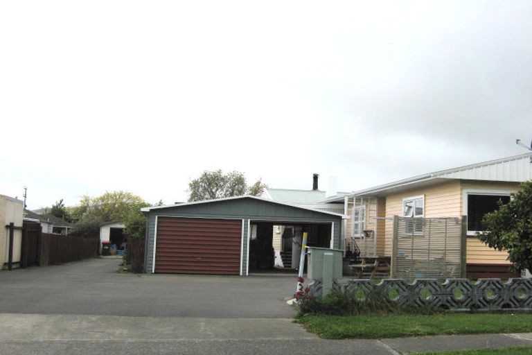 Photo of property in 1/3 Mules Street, Stoke, Nelson, 7011