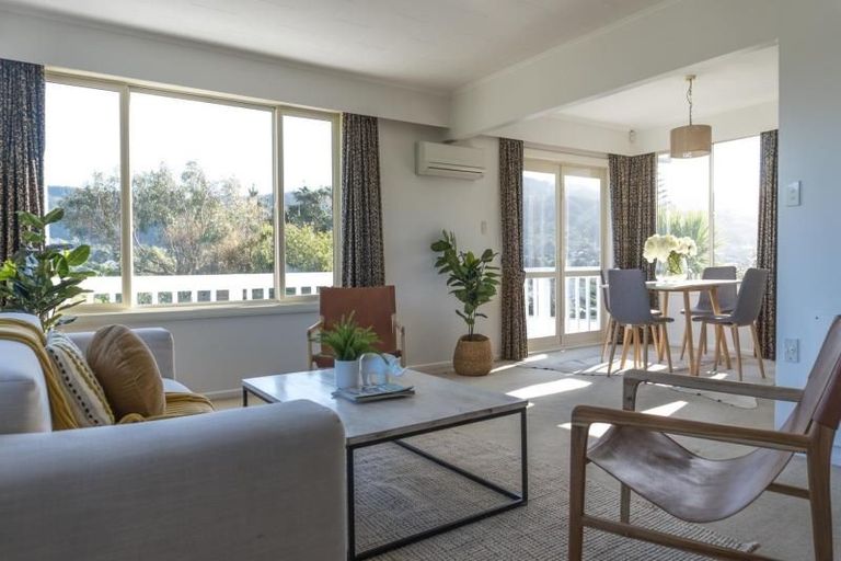 Photo of property in 3a Morgan Place, Tawa, Wellington, 5028