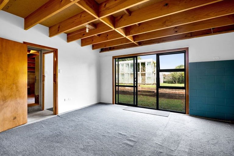 Photo of property in 49 Wynyard Street, Bell Block, New Plymouth, 4312