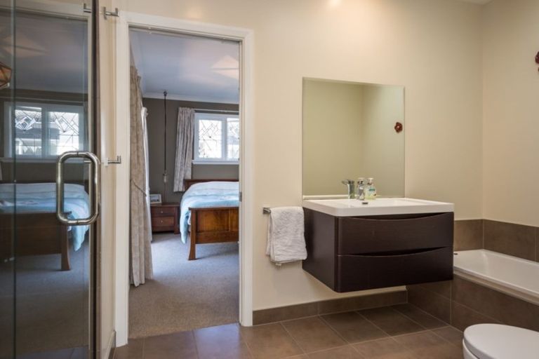 Photo of property in 48a Mcfaddens Road, St Albans, Christchurch, 8052