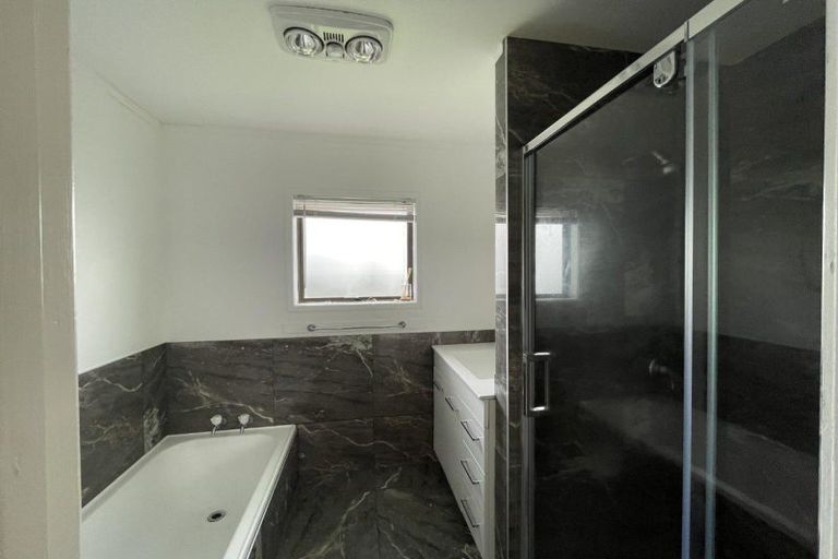 Photo of property in 16 Leather Street, Huntly, 3700