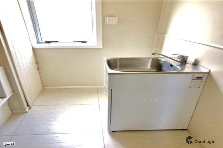 Photo of property in 18 Newington Road, Henderson, Auckland, 0612