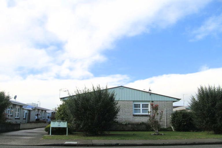 Photo of property in 3/208 Grove Road, Mayfair, Hastings, 4122