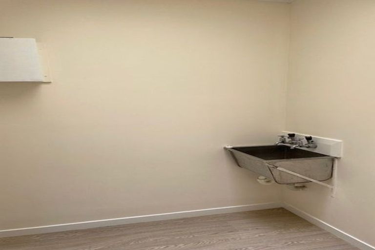 Photo of property in 2/8 Beatrice Road, Remuera, Auckland, 1050