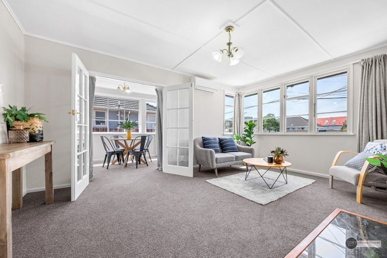 Photo of property in 32 Cottle Street, Avalon, Lower Hutt, 5011