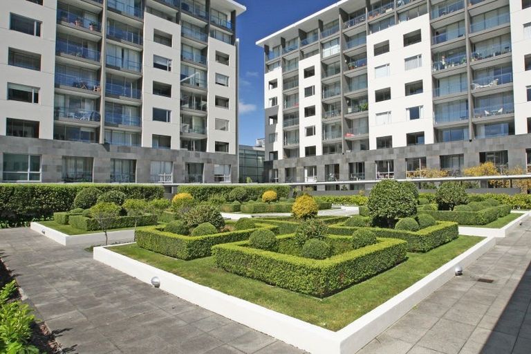 Photo of property in Sanctum Apartments, 64/10b Ebor Street, Te Aro, Wellington, 6011