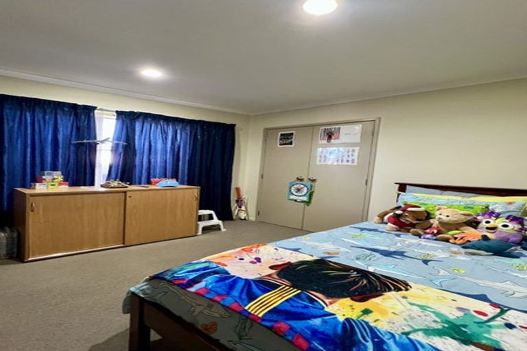 Photo of property in 129 Saint James Drive, Huntington, Hamilton, 3210