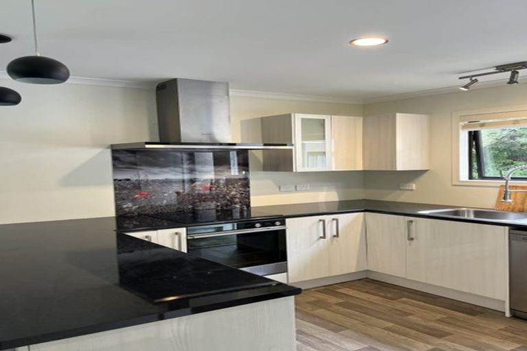 Photo of property in 17 Selwyn Road, Manurewa, Auckland, 2102