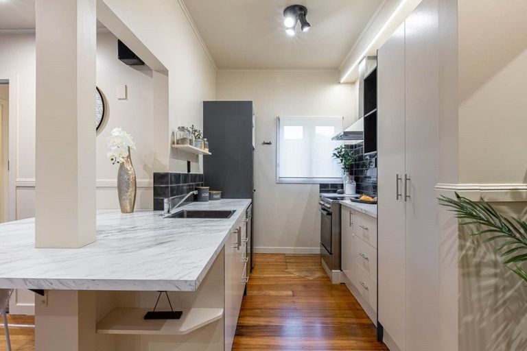 Photo of property in 16 Wilkinson Road, Ellerslie, Auckland, 1060